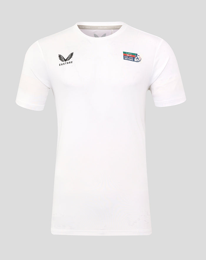 White rugby tee featuring Castore logo on the left chest and Hong Kong Sevens patch on the right chest.
